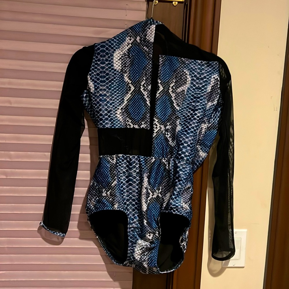 Dance costume